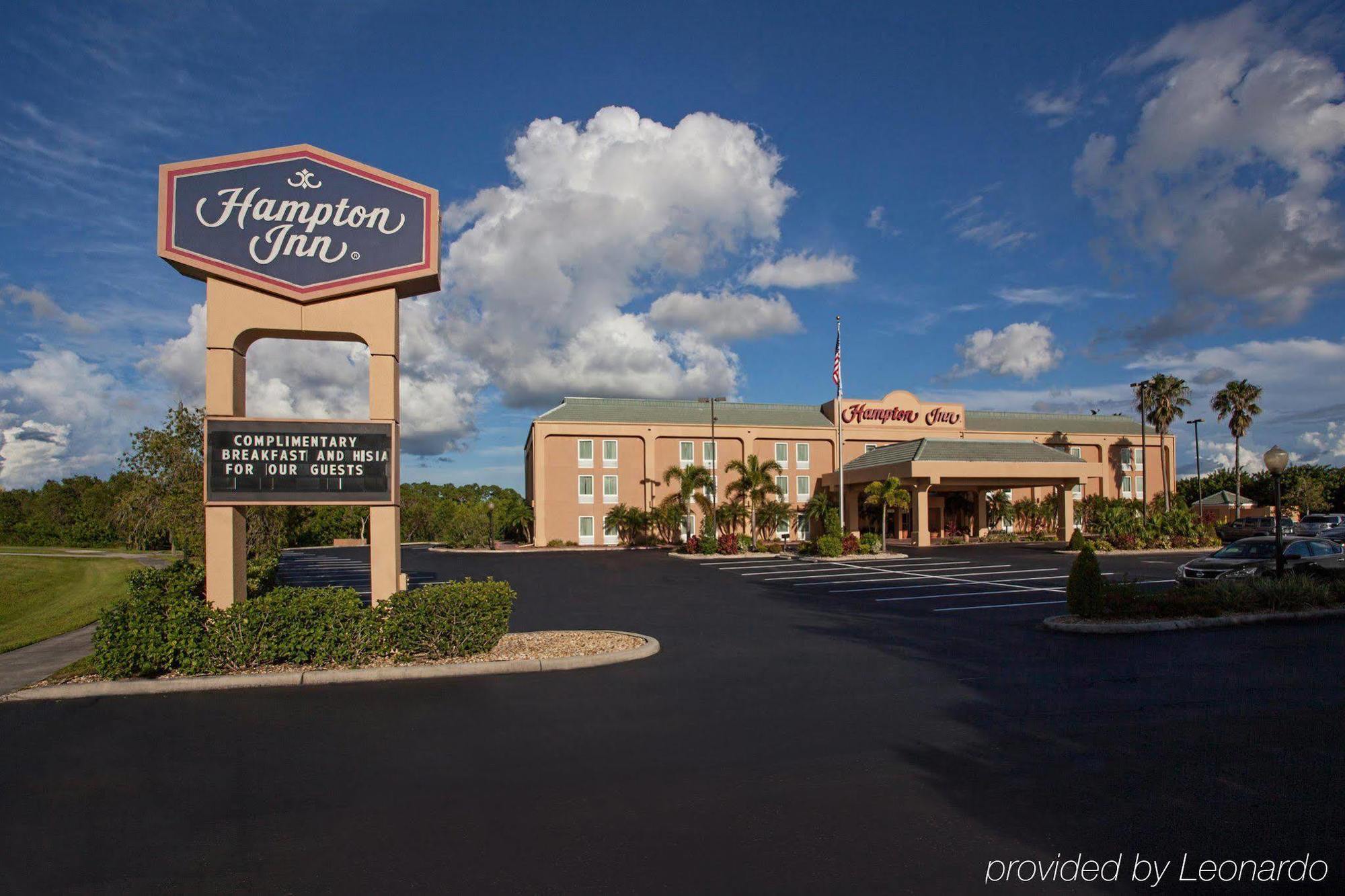 Hampton Inn Port Charlotte Extérieur photo